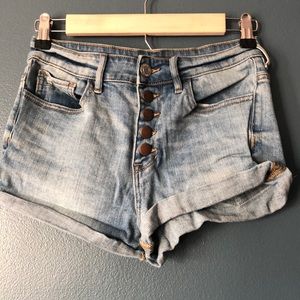 Light wash denim shorts